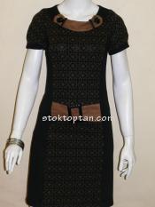 Bayan elbıse 18,00 TL Bayan+elbıse 18,00 TL