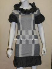 Bayan elbise 18,00 TL Bayan+elbise 18,00 TL